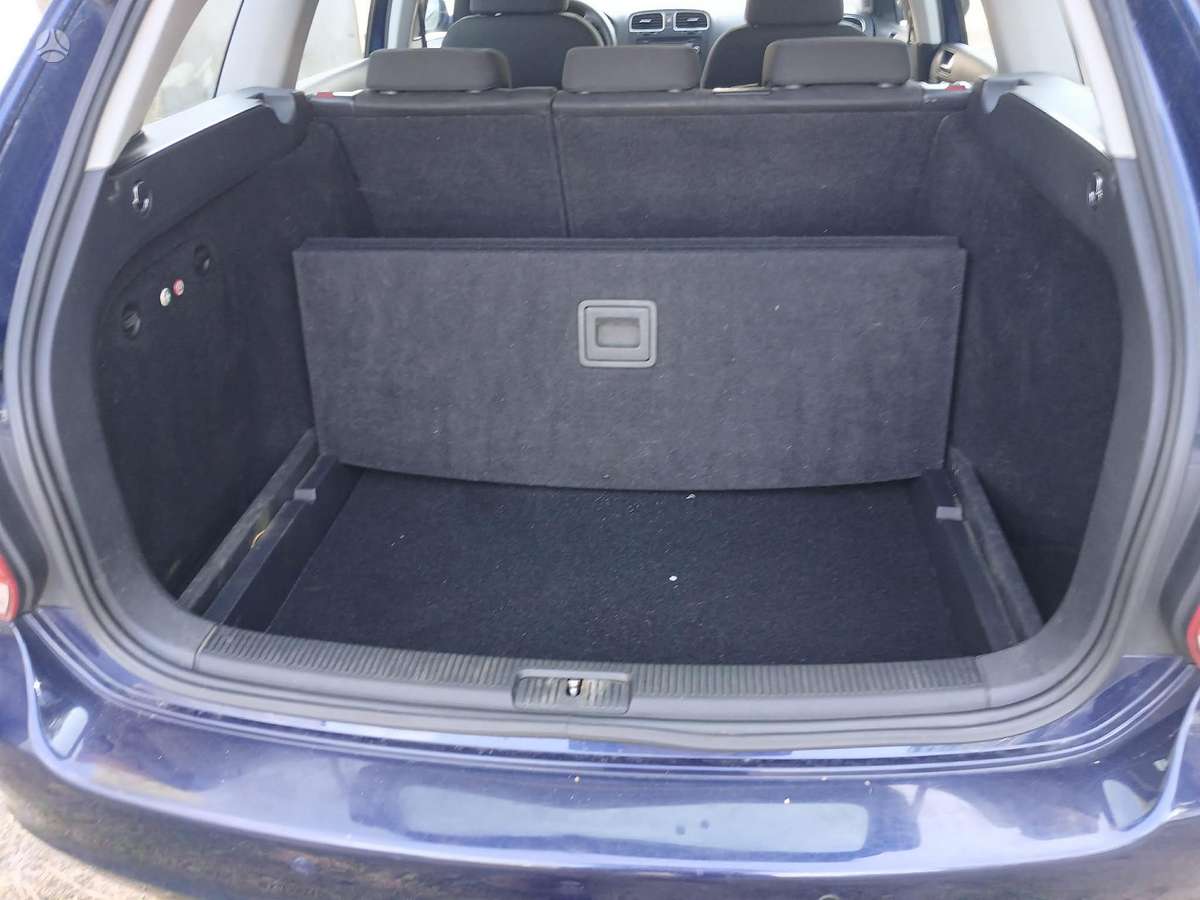 Volkswagen Golf - 4