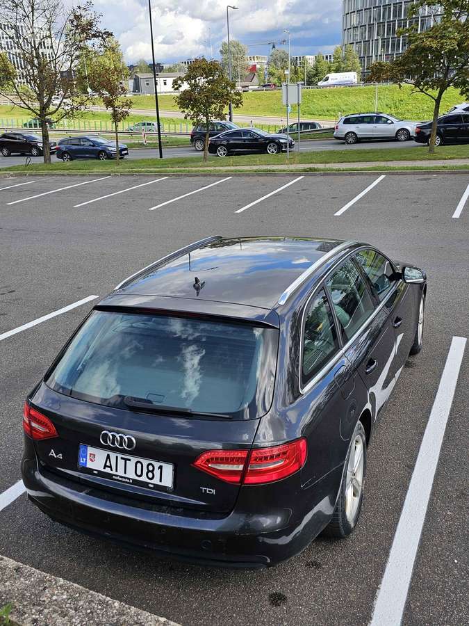 Audi A4, 2.0 l., universalas