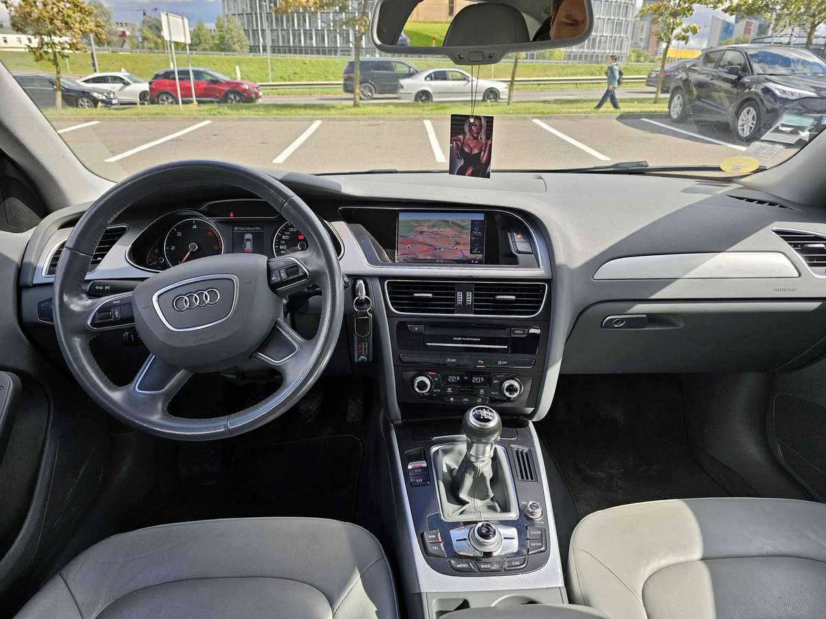 Audi A4, 2.0 l., universalas