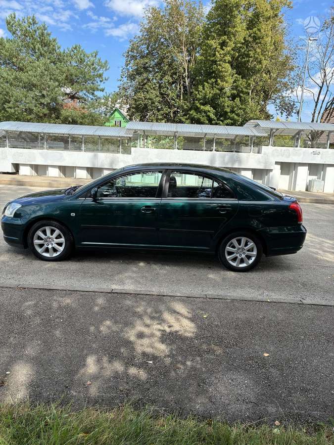 Toyota Avensis - 3
