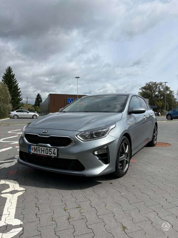 Kia Ceed, 1.6 l., Хэтчбек
