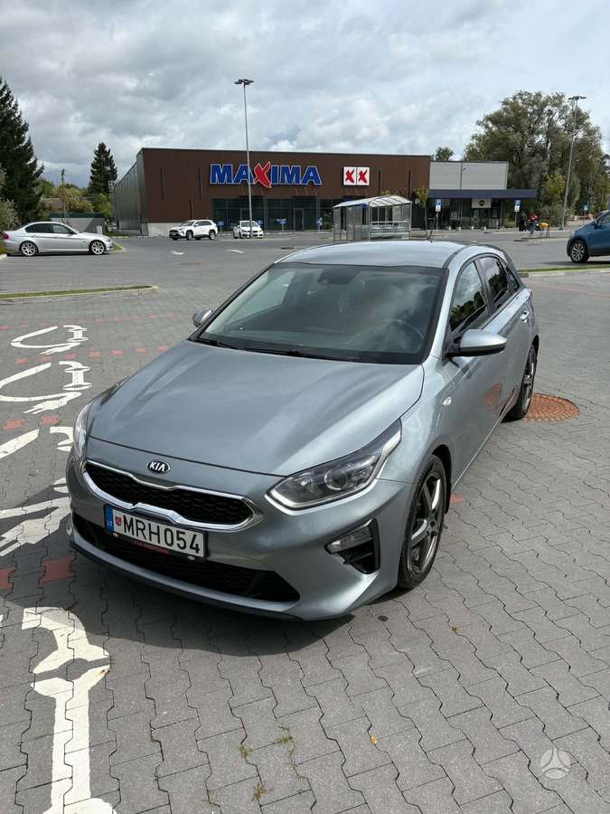 Kia Ceed, 1.6 l., Хэтчбек