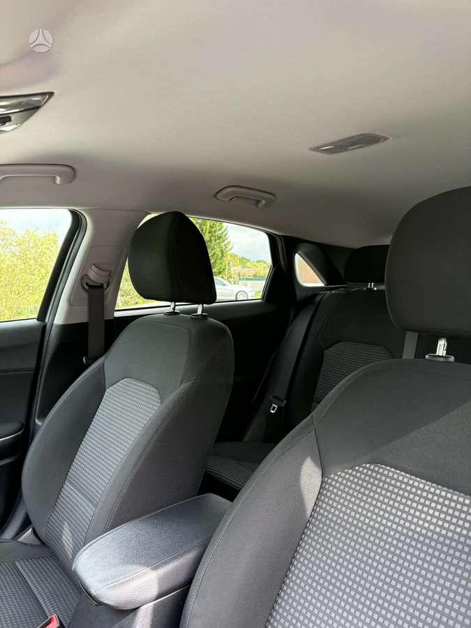 Kia Ceed, 1.6 l., hatchback