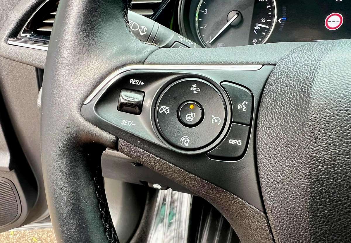 Opel Insignia, 2.0 l., Универсал