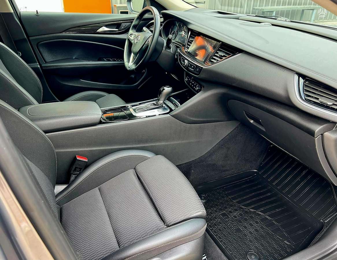 Opel Insignia, 2.0 l., Универсал