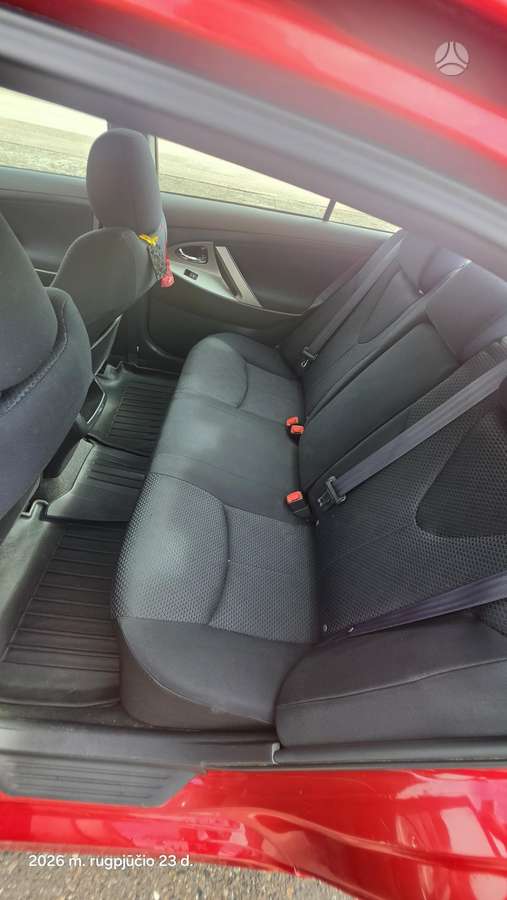 Toyota Camry - 11
