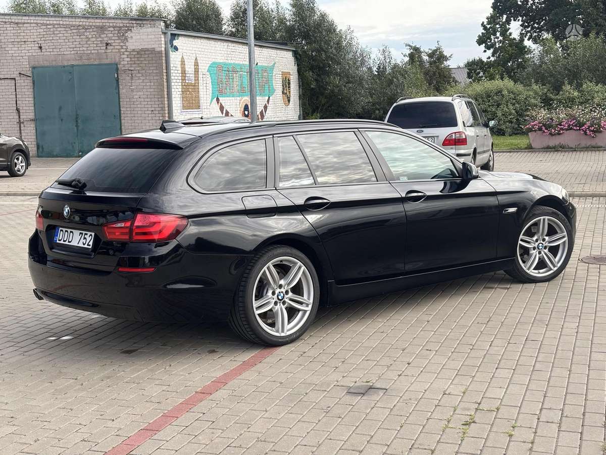 BMW 520, 2.0 l., wagon