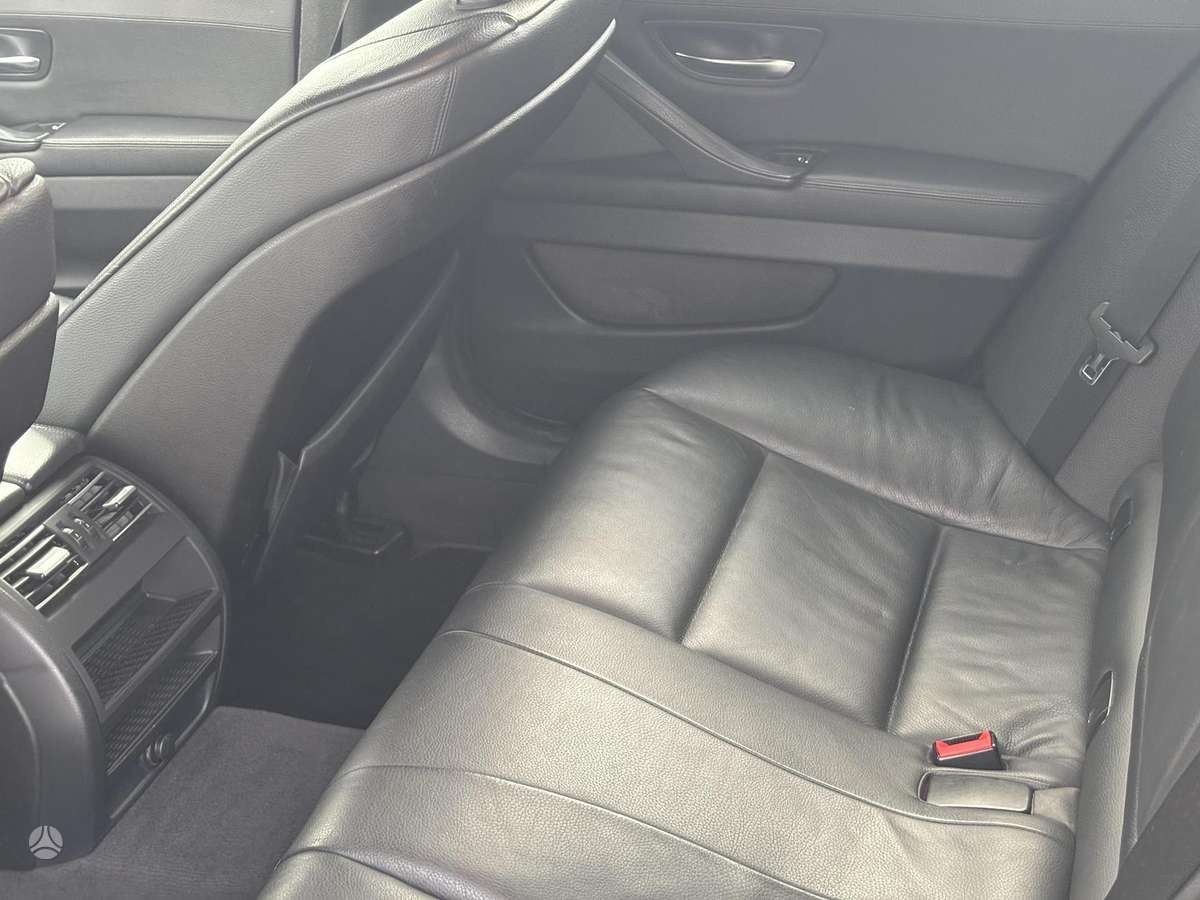 BMW 520, 2.0 l., wagon
