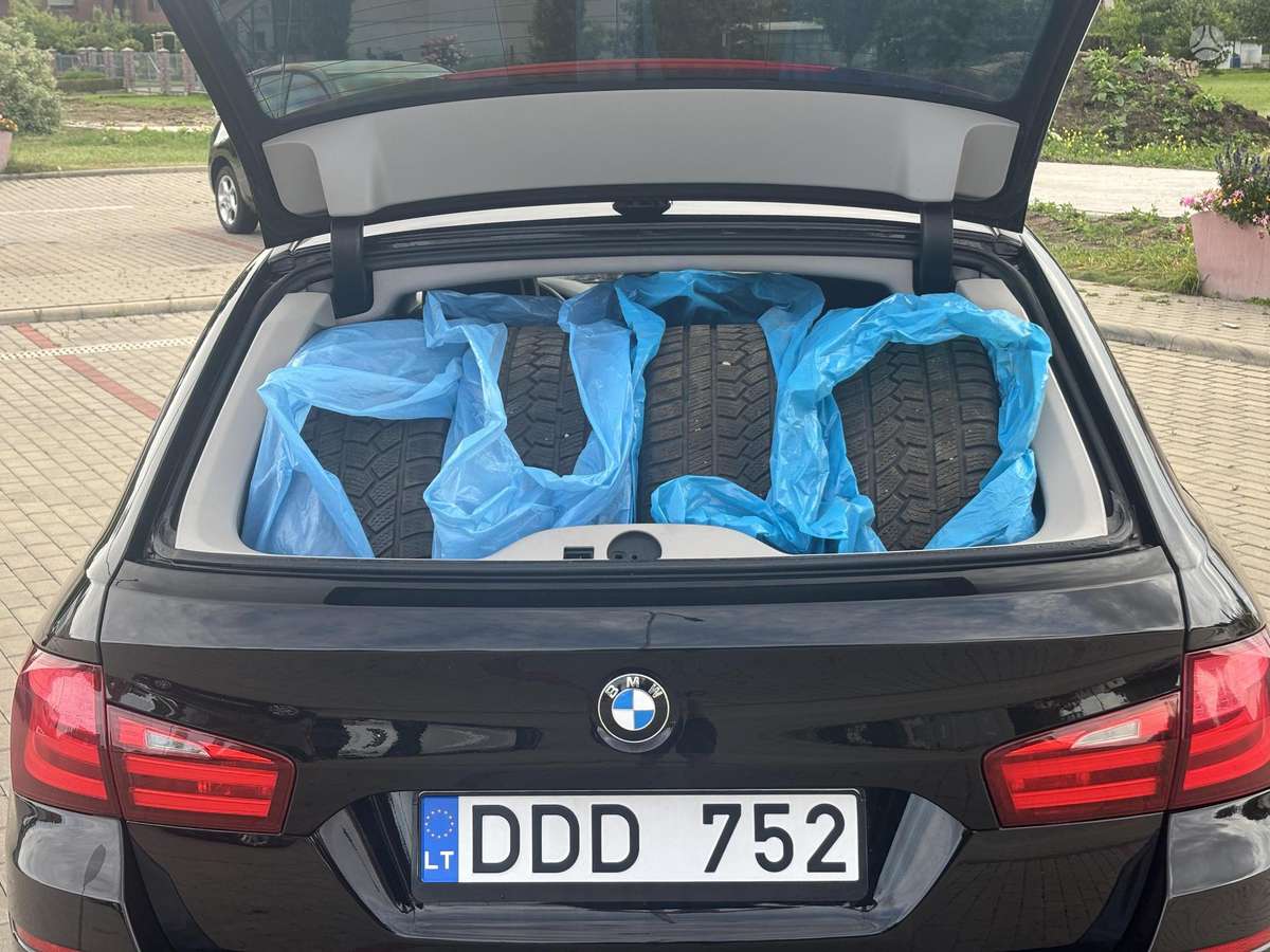 BMW 520, 2.0 l., universalas