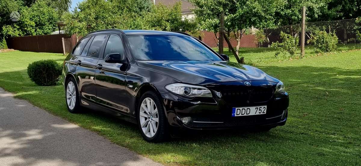 BMW 520, 2.0 l., universalas