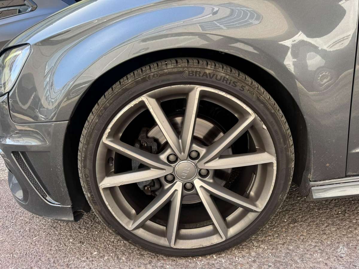 Audi A3, 2.0 l., Хэтчбек