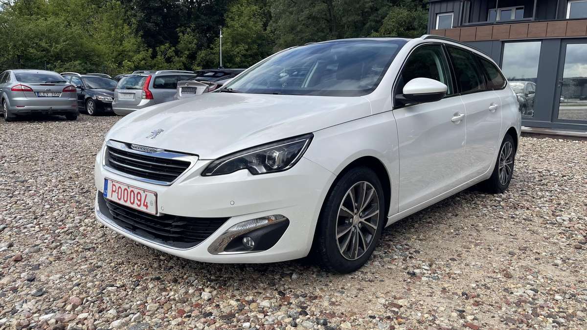 Peugeot 308, 1.2 l., Универсал