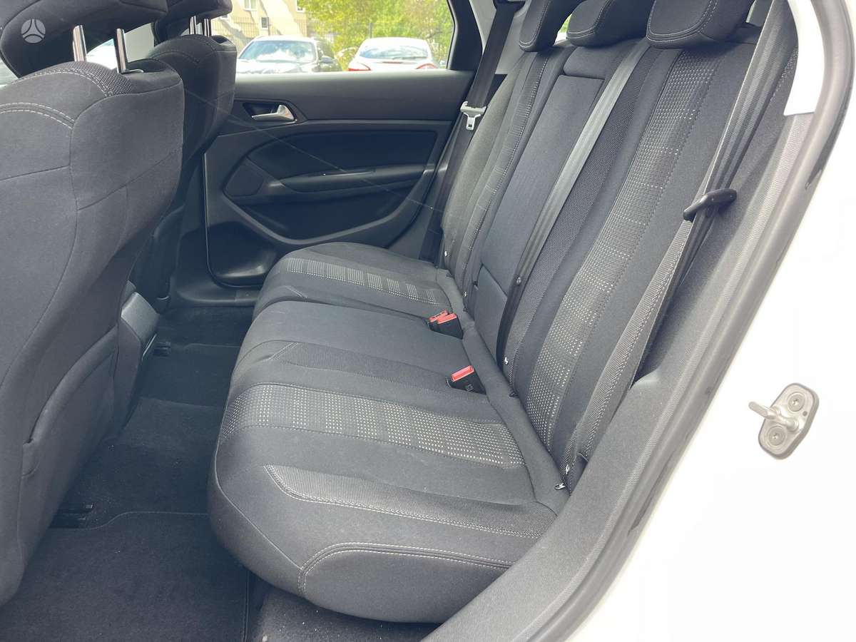 Peugeot 308, 1.2 l., Универсал