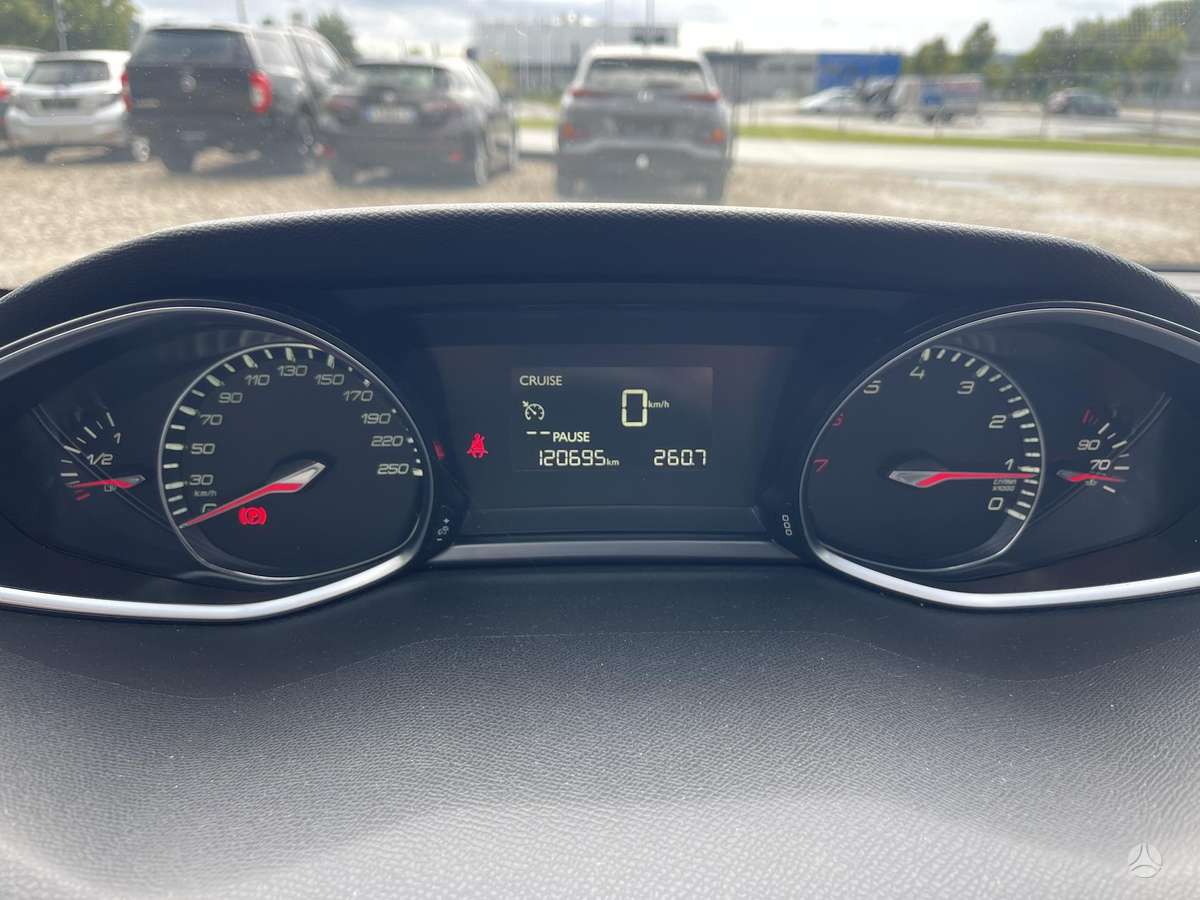 Peugeot 308, 1.2 l., Универсал