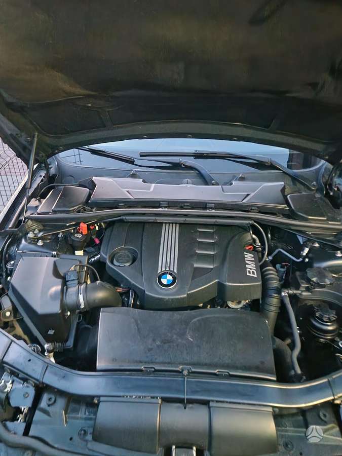 BMW 320, 2.0 l., Универсал