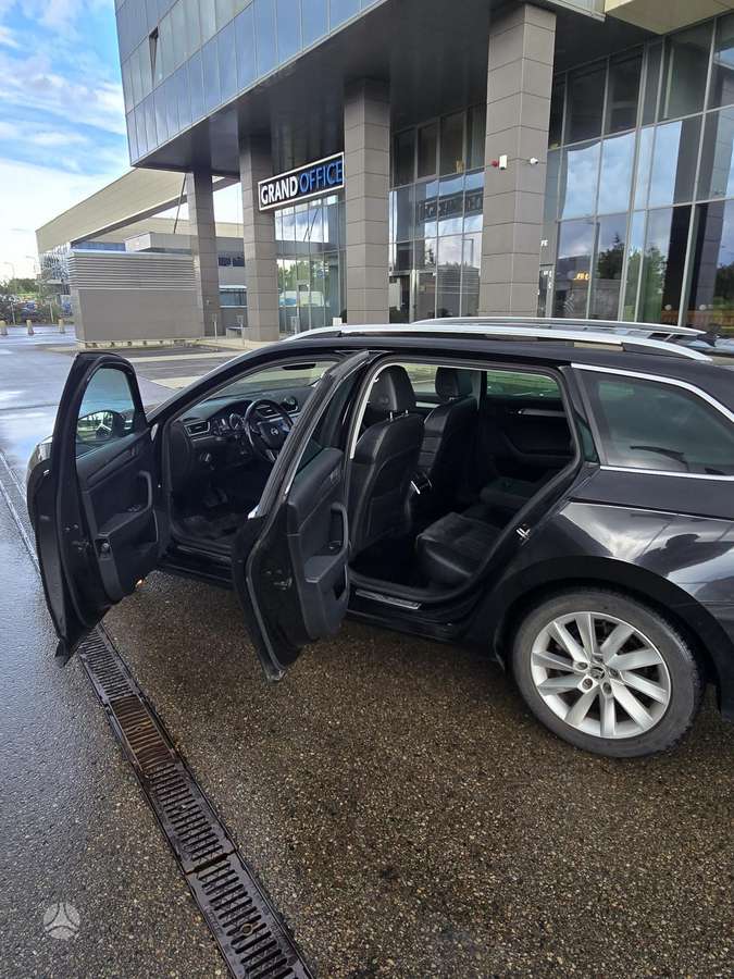 Skoda Superb, 2.0 l., wagon