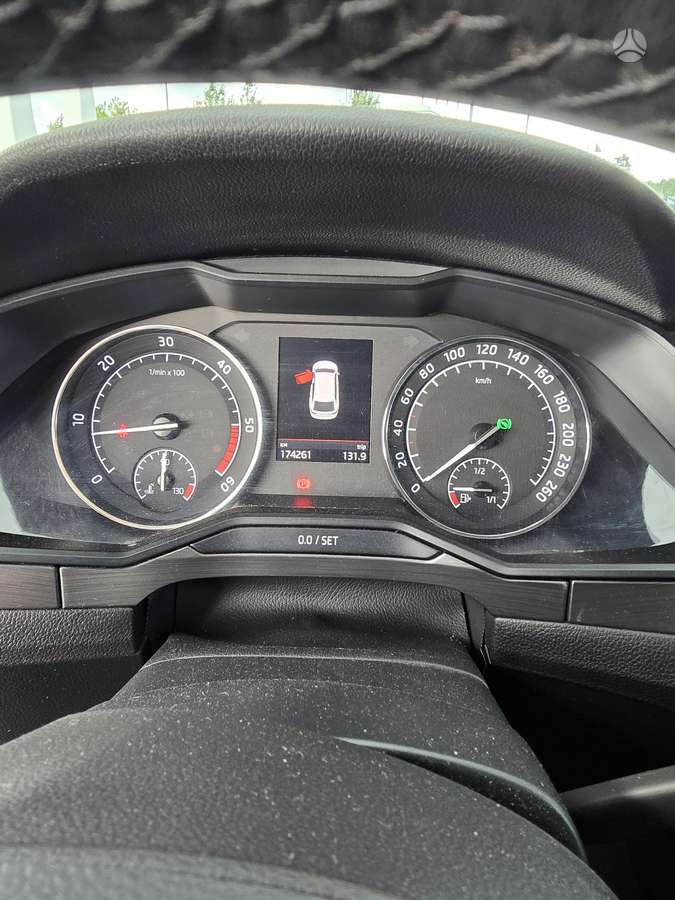Skoda Superb, 2.0 l., Универсал