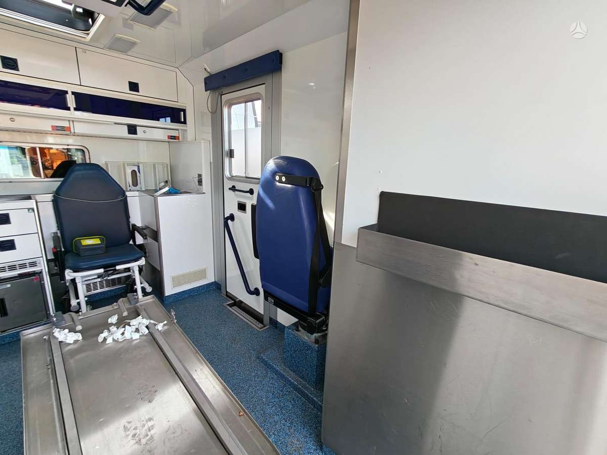 Mercedes-Benz SPRINTER 515, cits