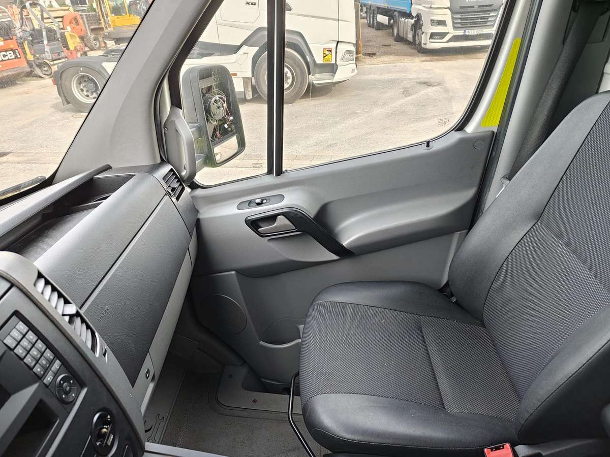 Mercedes-Benz SPRINTER 515, cits