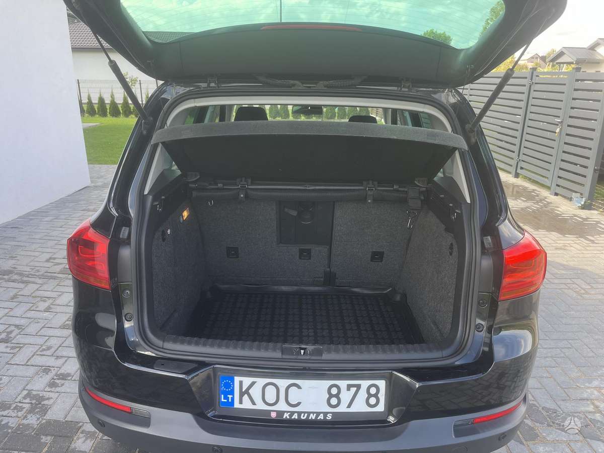Volkswagen Tiguan - 9
