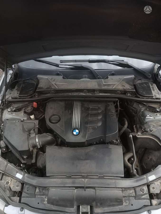 BMW 320, 2.0 l., Седан