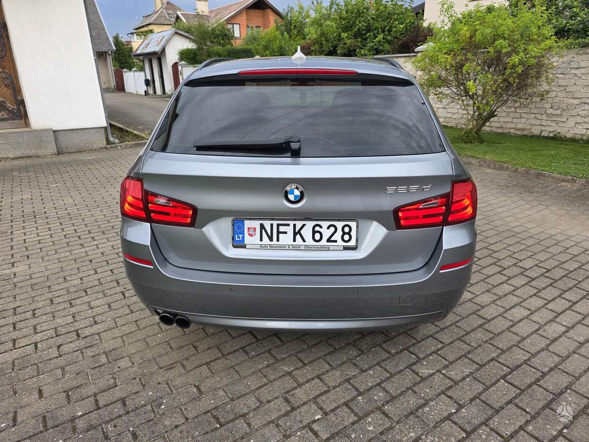 BMW 525, wagon