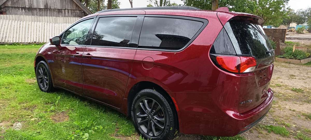 Chrysler Pacifica, 3.6 l., Минивэн