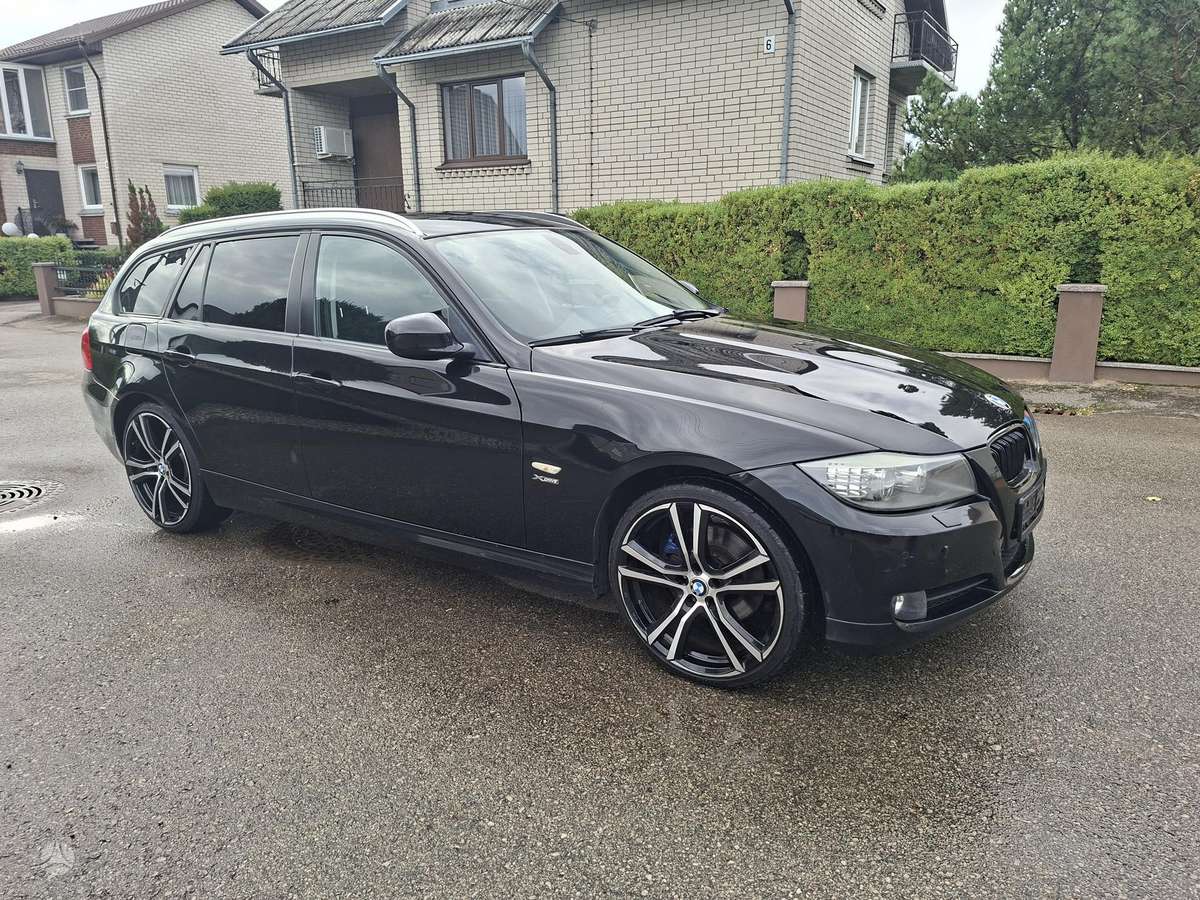 BMW 320, 2.0 l., wagon