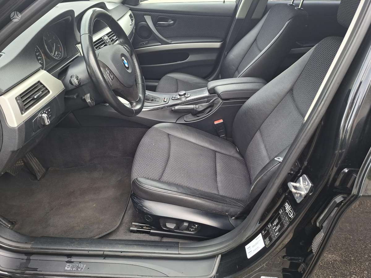 BMW 320, 2.0 l., wagon