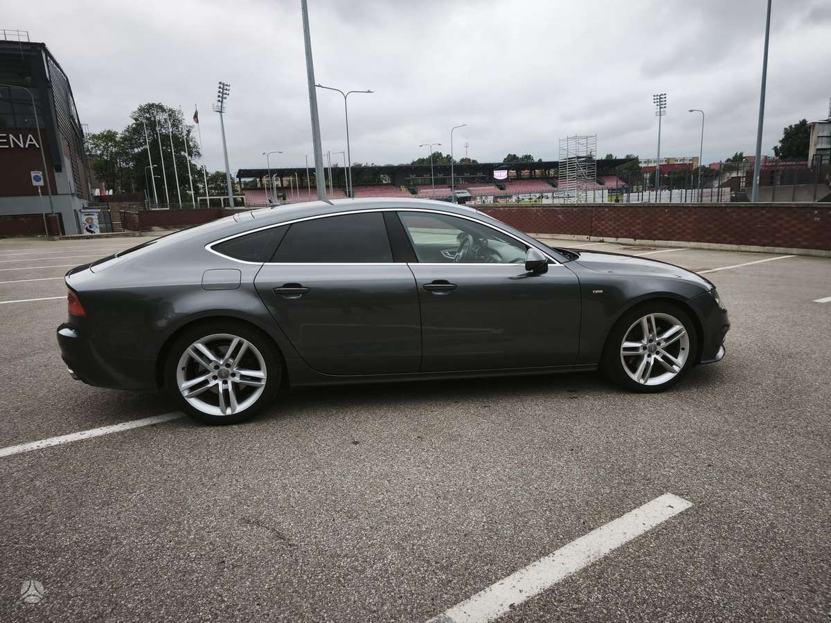Audi A7, 3.0 l., Хэтчбек