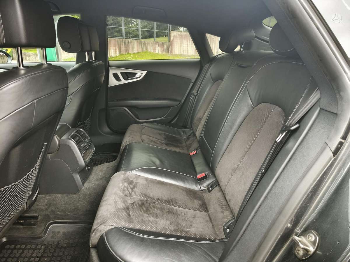 Audi A7, 3.0 l., hatchback