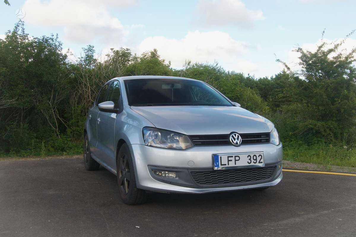 Volkswagen Polo - 2