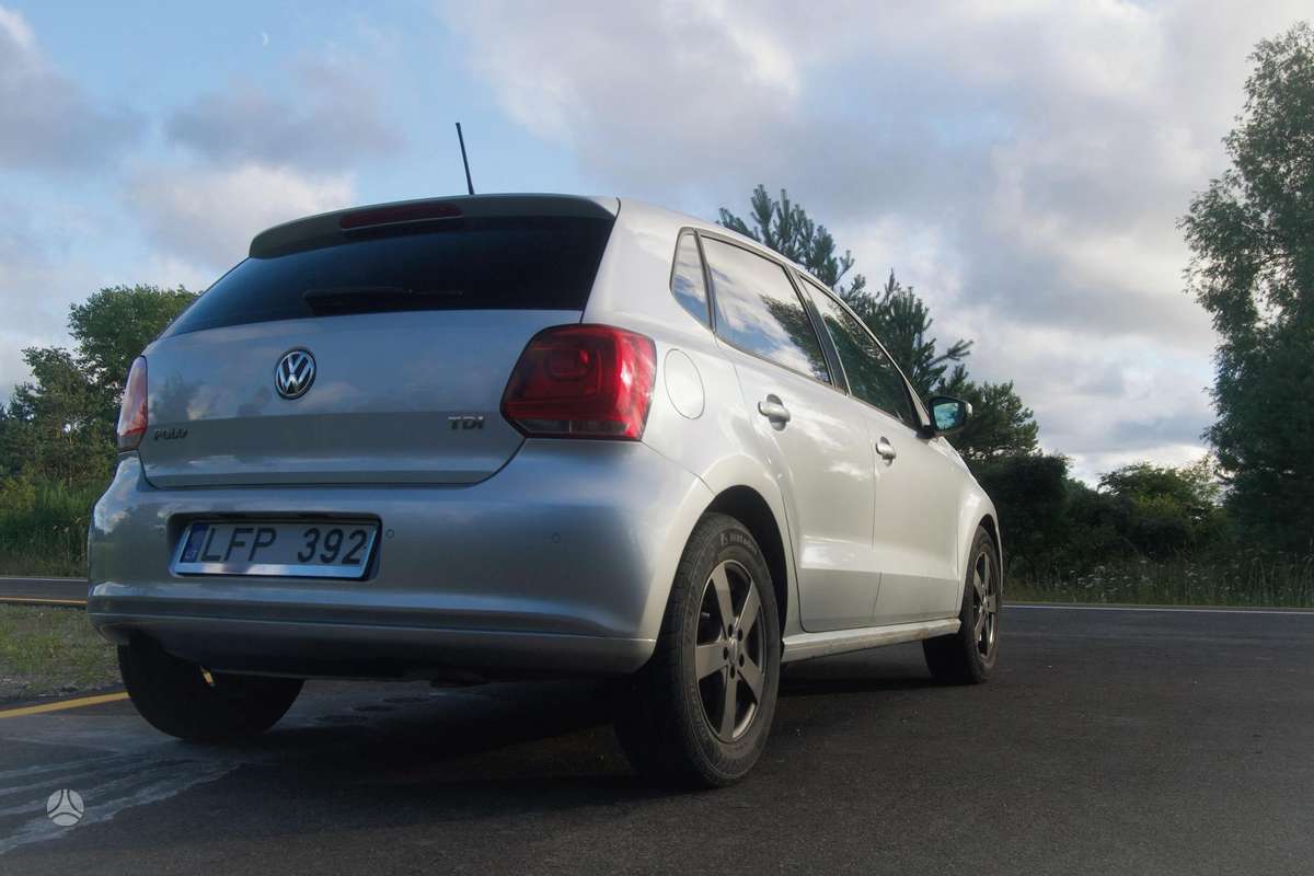 Volkswagen Polo - 7