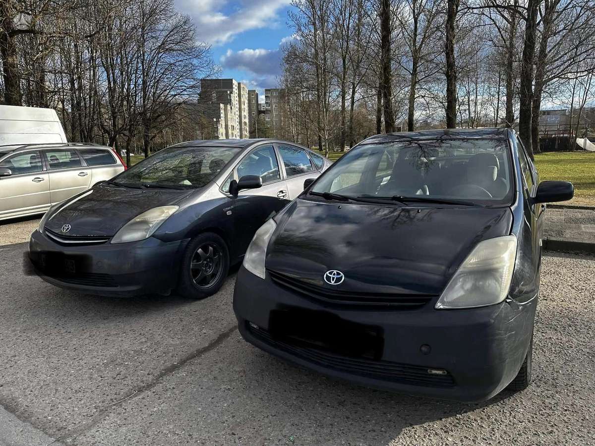 Toyota Prius, 1.5 l., sedanas
