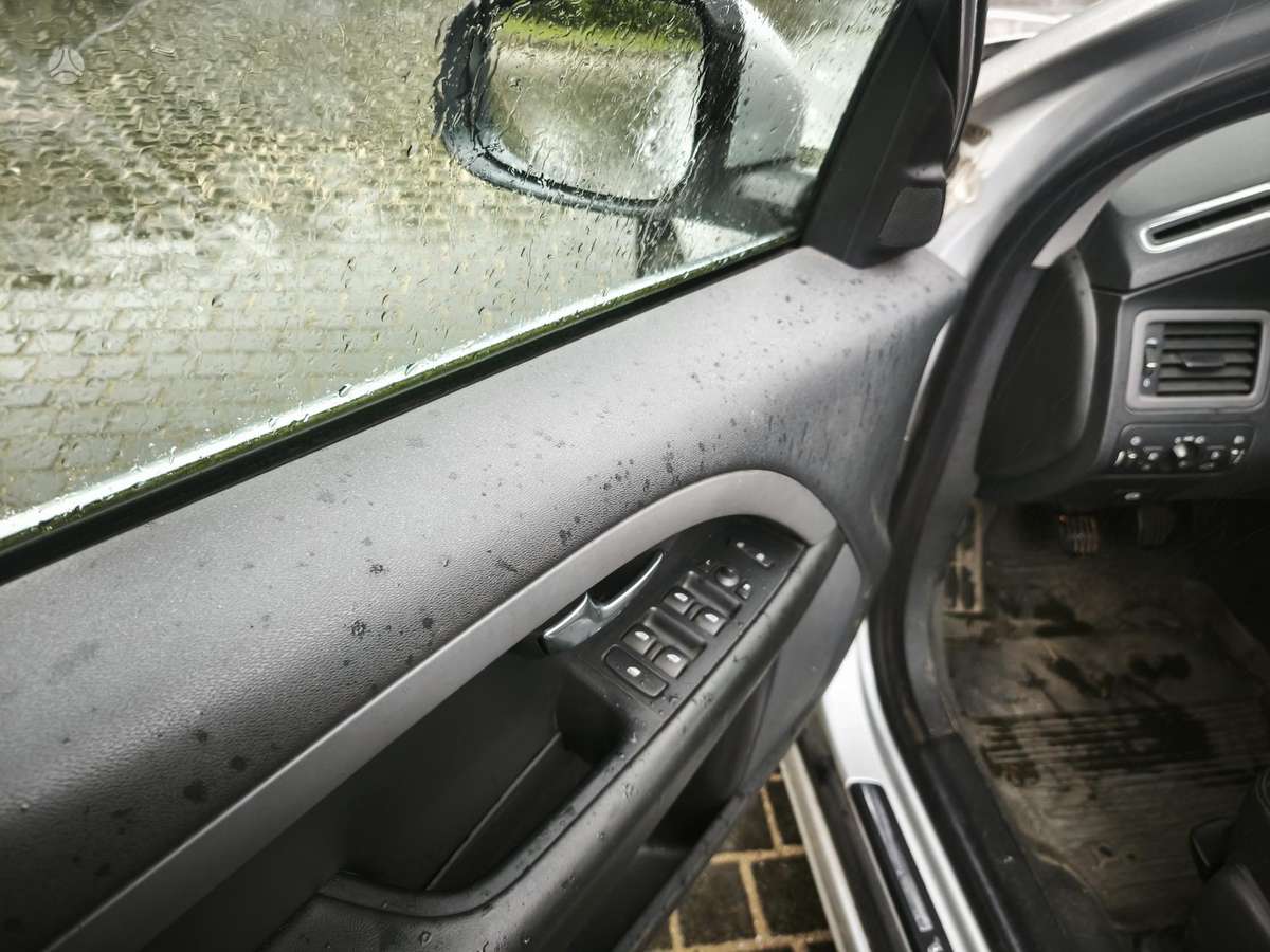 Volvo S80, 2.0 l., Седан