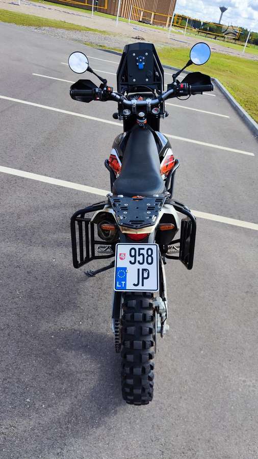 KTM Enduro 690cc, enduro / adventure