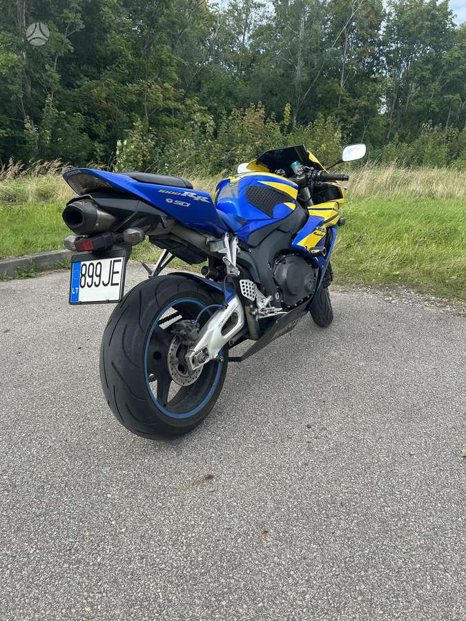 Honda CBR 1000cc, спортбайки / superbikes