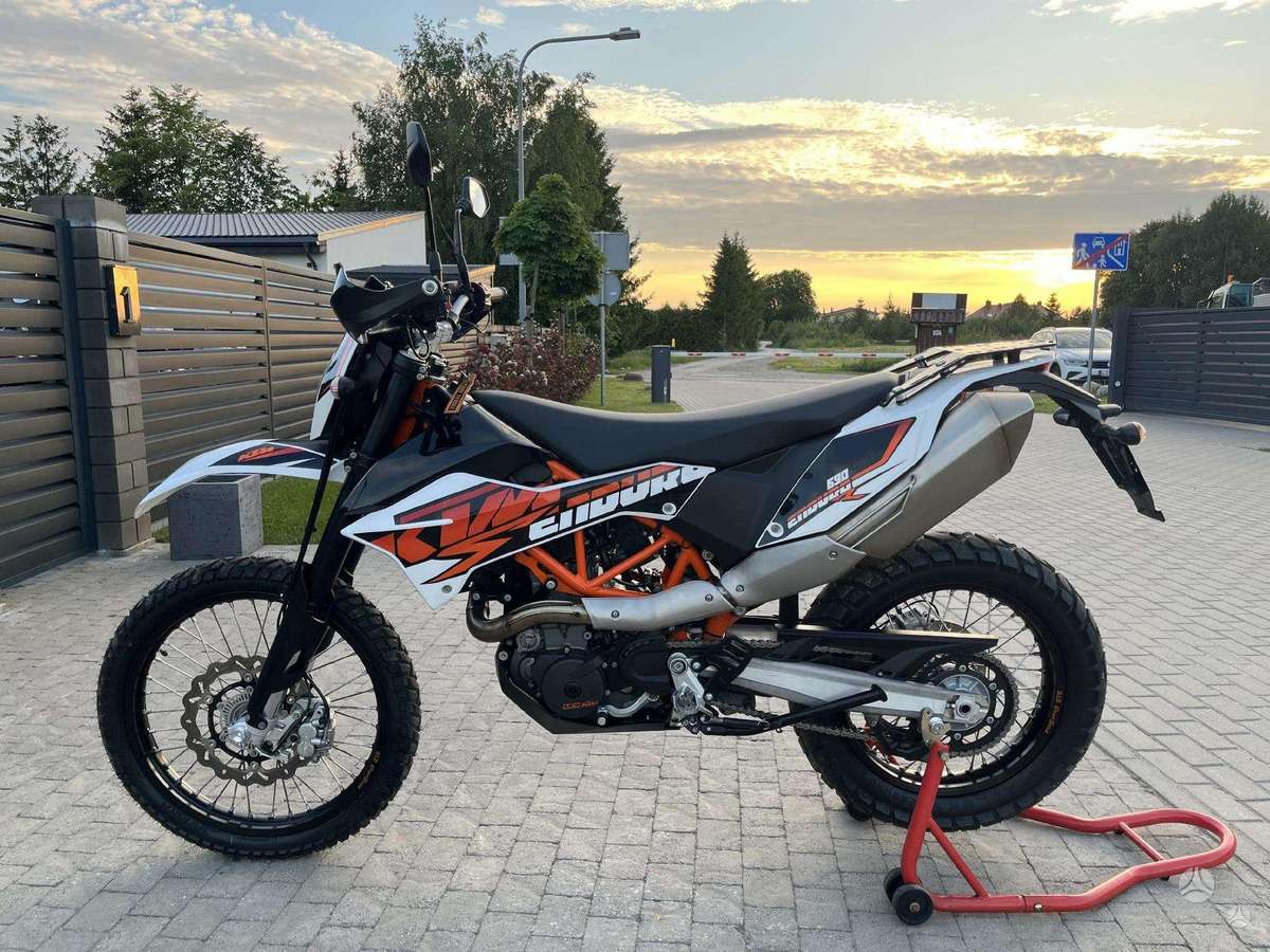 KTM Enduro 690cc, enduro / adventure