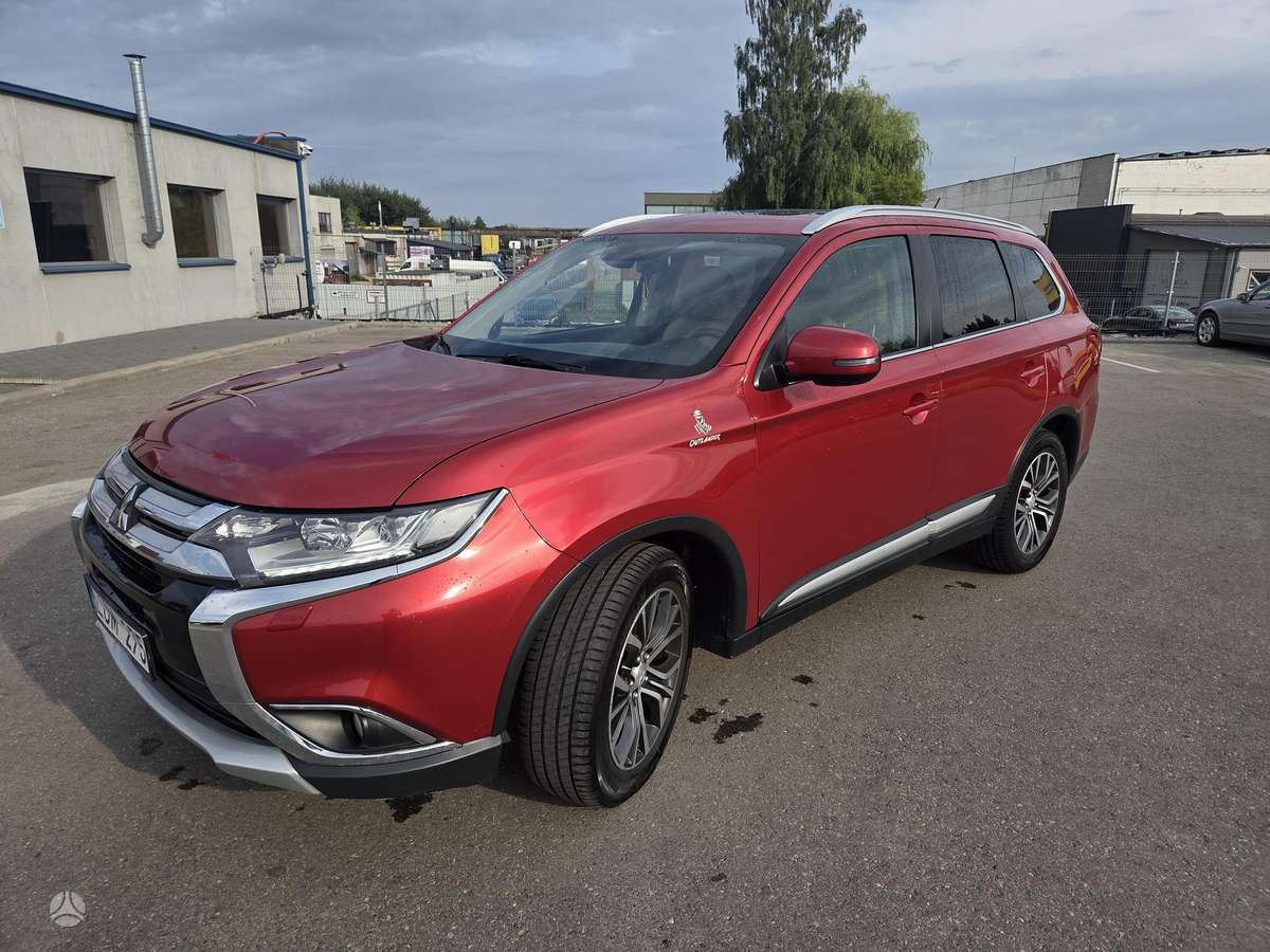 Mitsubishi Outlander, off-road / crossover
