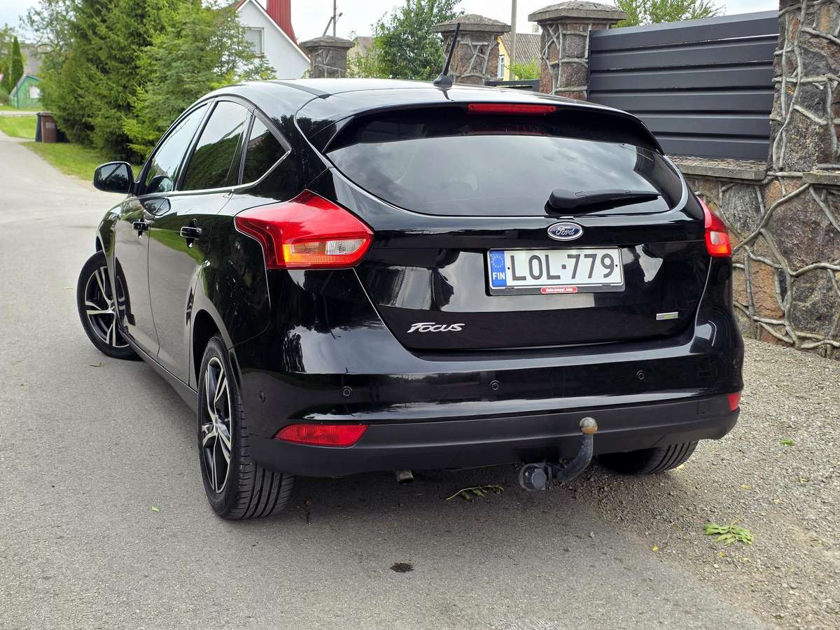 Ford Focus, 1.0 l., Хэтчбек