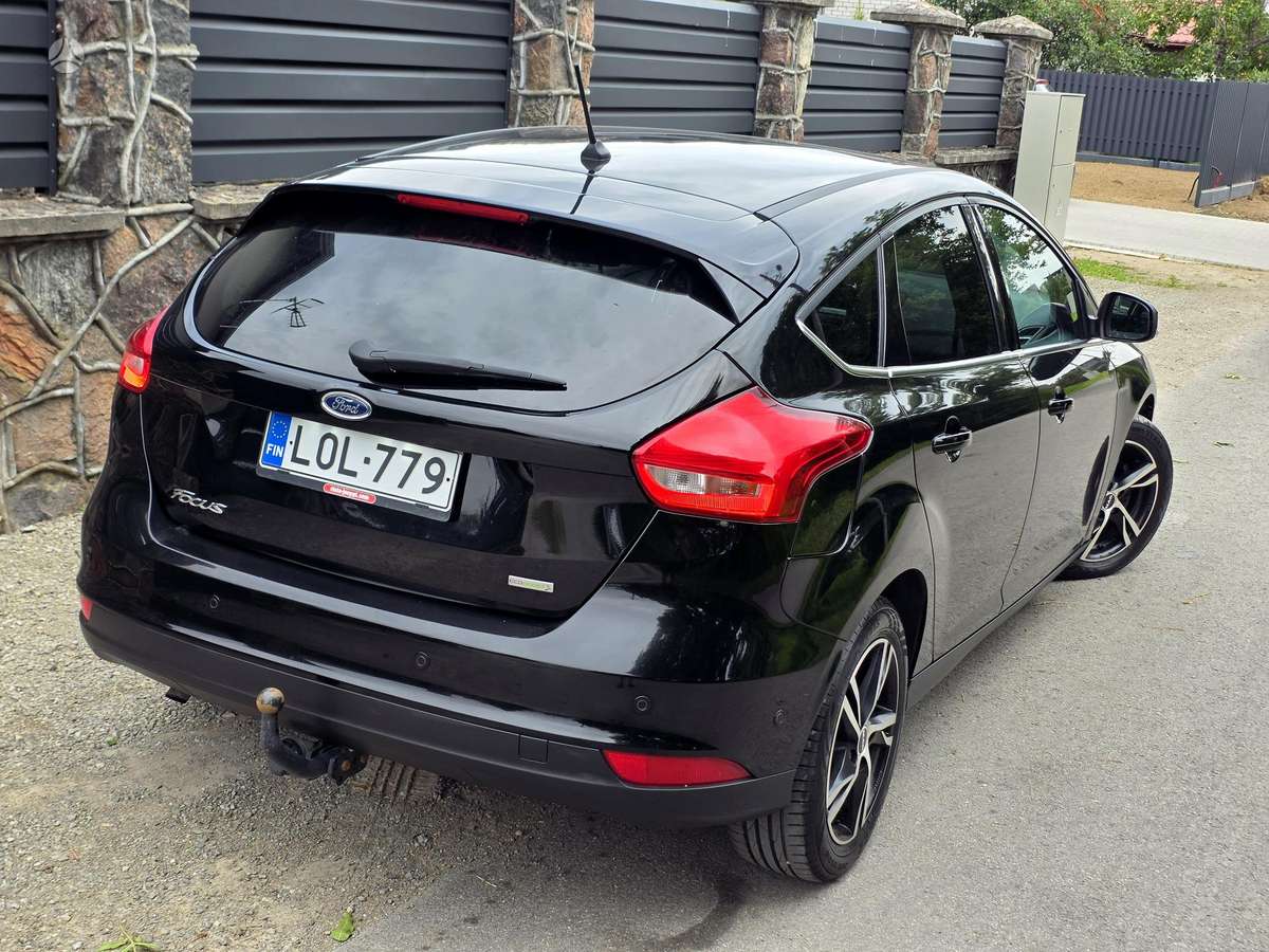 Ford Focus, 1.0 l., Хэтчбек