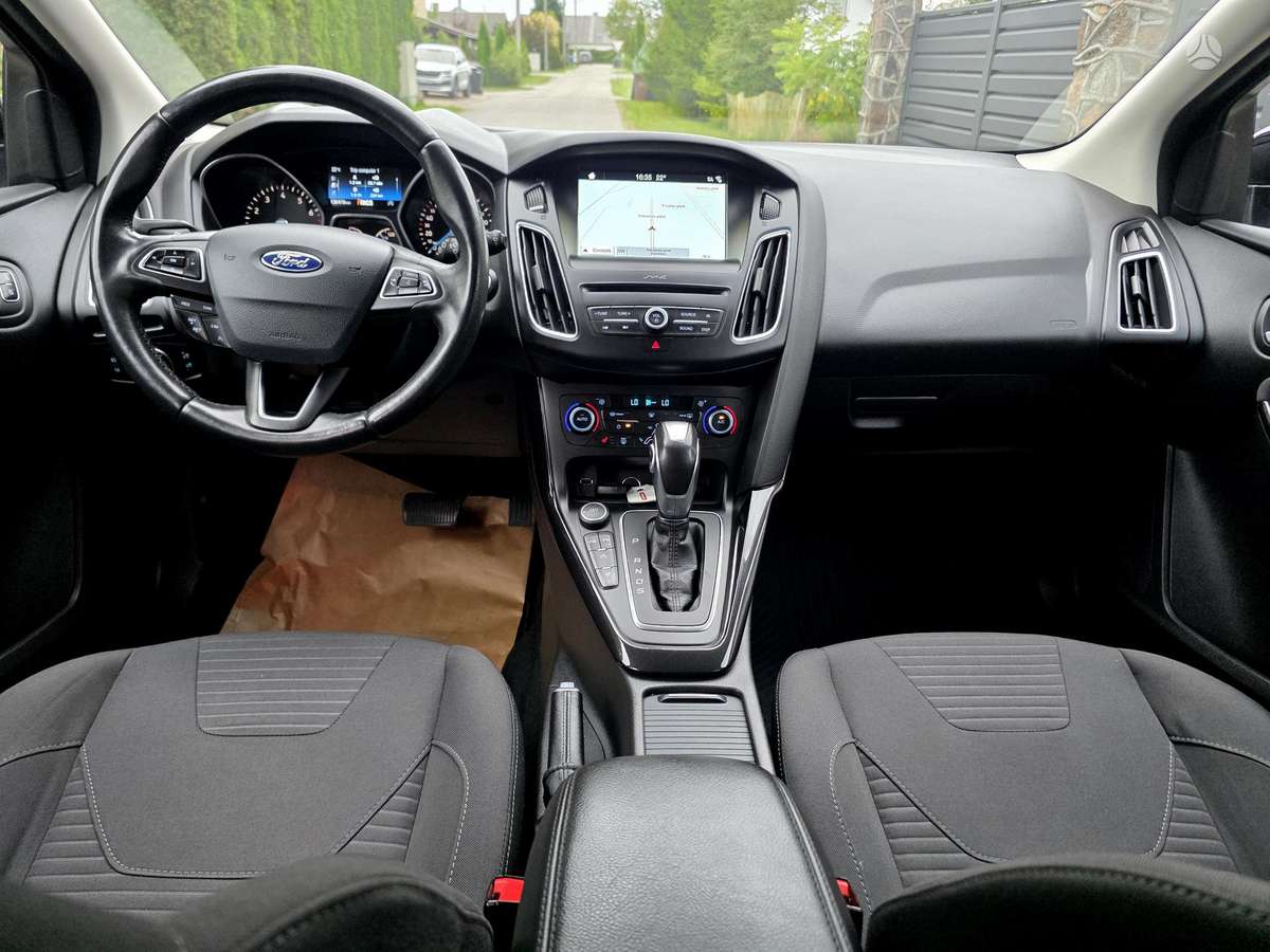 Ford Focus, 1.0 l., Хэтчбек