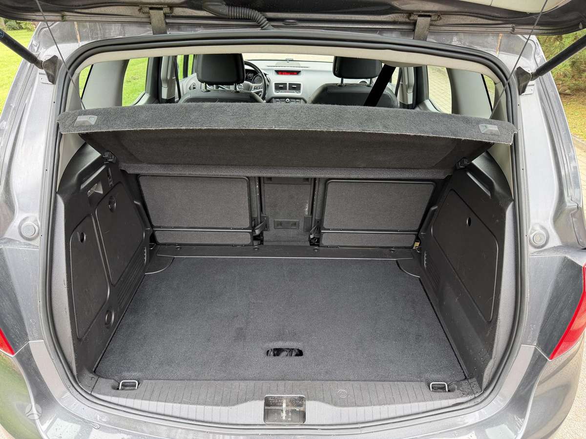 Opel Meriva, 1.4 l., Минивэн