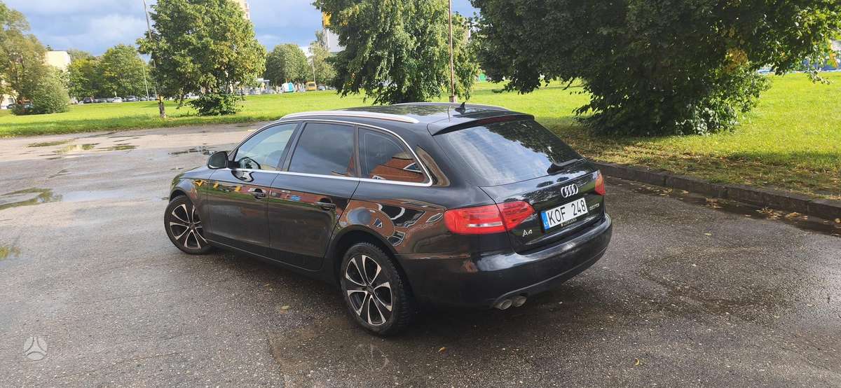 Audi A4, 2.0 l., Универсал