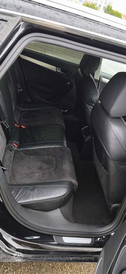 Audi A4, 2.0 l., Универсал