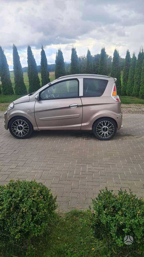 Microcar Mgo, 0.5 l., hatchback