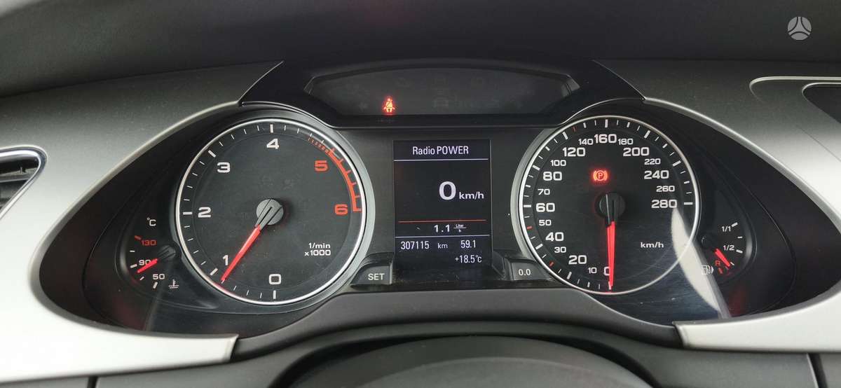 Audi A4, 2.0 l., Универсал