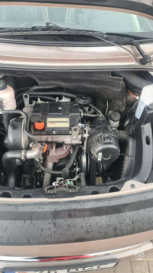 Microcar Mgo, 0.5 l., hatchback