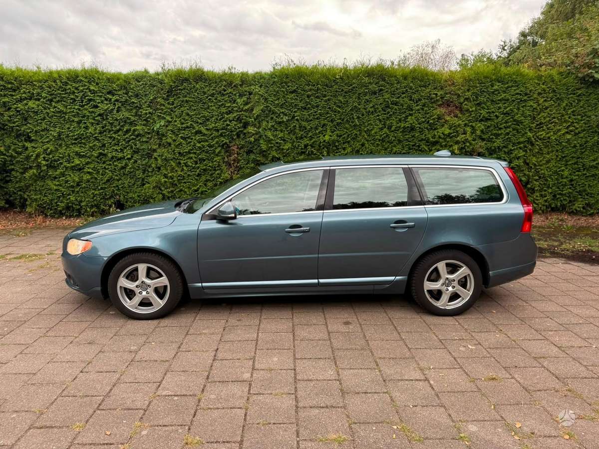 Volvo V70, 2.4 l., Универсал