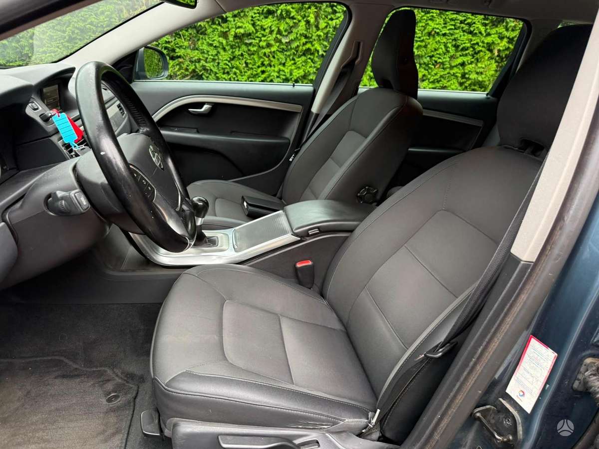 Volvo V70, 2.4 l., Универсал